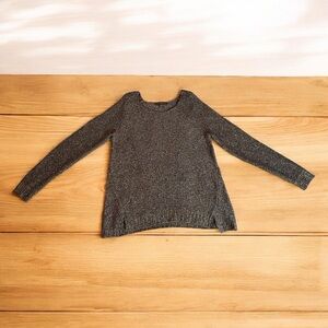 ROCK & REPUBLIC SIZE MEDIUM LONG SLEEVE TOP